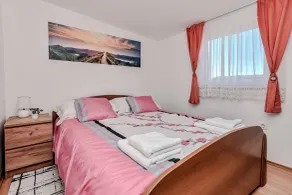 Apartments Ladika - Room