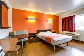 Motel 6-Richfield, OH - Chambre