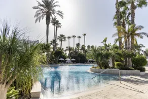Hilton Nicosia - Piscina
