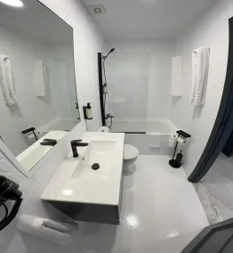 Hotel Molinillos - Bathroom