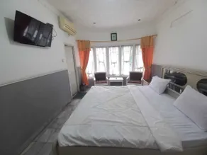 Rehat at Hotel Patradissa Stasiun Bandung - Værelse
