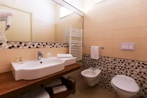 Blue Bay Resort - Bathroom