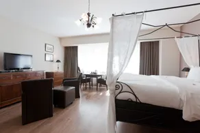 Hotel De Hofkamers - Room