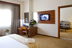 Landmark Grand Hotel - Chambre