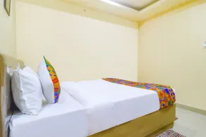 FabHotel Fortune Grand - Nr Lakdikapul Metro Station - Quarto
