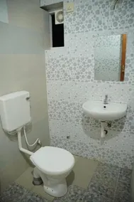 Dormer Stay - Bathroom