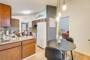 Close to Hospitals & Downtown: Cleveland Home - Innenbereich