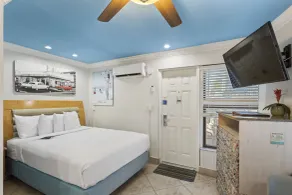 Plaza Beach Hotel - Beachfront Resort - Zimmer