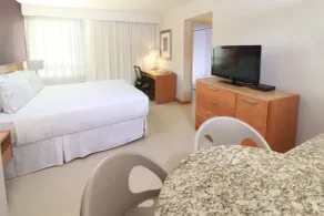 Staybridge Suites Guadalajara Expo by IHG - Chambre