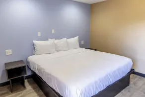 Super 8 by Wyndham Big Spring - Chambre
