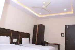 Hotel Asian International - Quarto