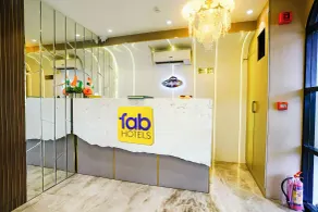 Fabhotel Dolphin Residency - Réception