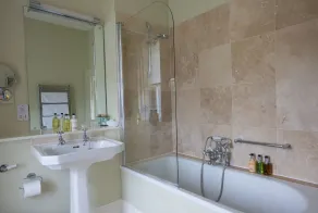 Overtown Manor Bed and Breakfast - Bathroom
