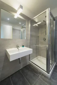 Hotel Giallo - Bathroom