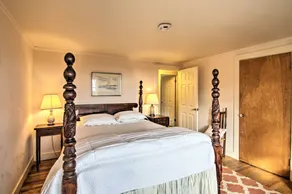 Waterfront Kennebunk Retreat on Private Beach - Innvendig