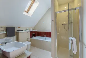 Dun Ard - Bathroom