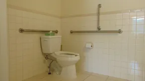 Oceanside Lodge - Bad