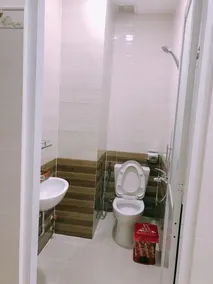 Thanh Vinh Hotel - Bathroom