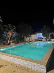 Infinite Heavendale - Pool