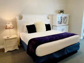 Crystal Bay Historic Hotel - Room