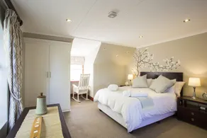 The Browns' Luxury Suites & Cottage - Zimmer