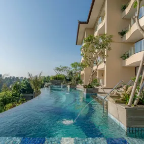 SereS Springs Resort & Spa, Singakerta - Pool