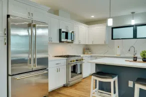 Brand-new Luxury Lakefront Condo - 2200 Sq Ft! - Innenbereich