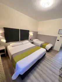 Hotel Aurora - Chambre