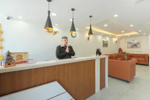 Hotel Skyline, Manali - Walking to Mall Road, Centrally Heated - Reception