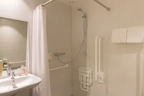 easyHotel Brussels City Centre - Bathroom