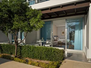 Mediterranean Beach Hotel - Chambre