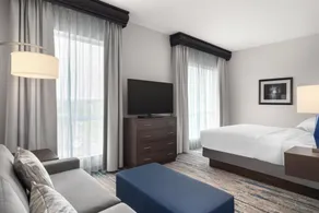 Embassy Suites by Hilton Charlotte Ayrsley - Chambre