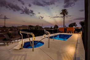 Super 8 by Wyndham Marana/Tucson Area - Piscine