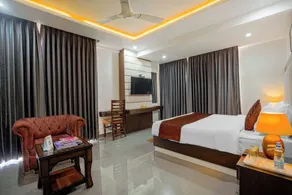 Aliza Inn And Suites By SRS Hotels - Chambre