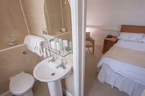The Queens Hotel - Chambre