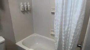 Baymont by Wyndham Oklahoma City/Quail Springs - Salle de bain