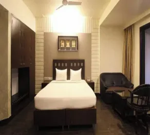 Quaint Suites Hotel & Banquet - Camera