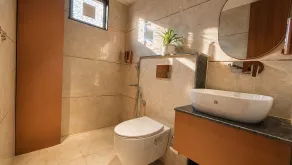 Hotel The Montara Near Ganga Ghat - Bagno