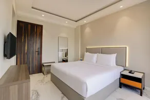 The Hoften Sukh Vasa, Sector 51 & Golf Course Ext Road - Quarto