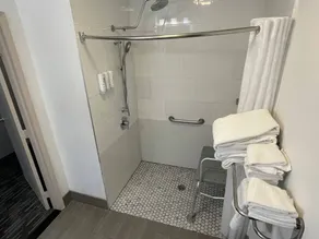 Country Inn & Suites by Radisson, Bakersfield, CA - Salle de bain