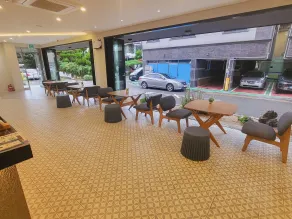 Hotel razaB - Reception