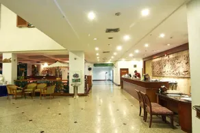 Laithong Hotel Ubon Ratchathani - Réception