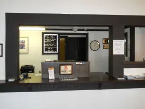 Value Inn Motel - Milwaukee Airport South - Reception