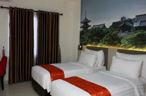 Premiere Hotel Tegal - Chambre