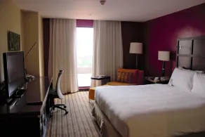 Renaissance Caracas La Castellana Hotel - Room