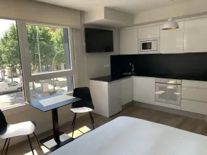 Apartahotel Aranda Flex Living - Chambre