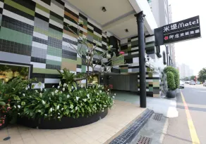 Midi Motel Tainan Branch - Interior entrance