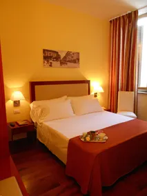 Hotel Minerva - Chambre