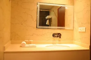 The Forest Hill Hotel - Bathroom
