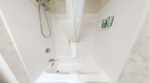 Presque Isle Hotel - Baño